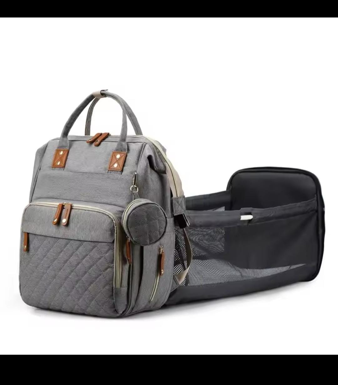 حقيبة ظهر للأمهات مزودة بسرير أطفال قابل للطي، ومرتبة ناعمة، وحقائب متعددة الاستخدامات للأمهات، وحقائب معزولة لتخزين زجاجات الرضاعة، ومنظم حفاضات.